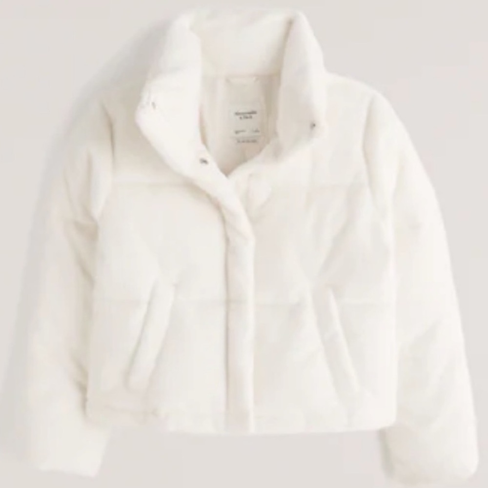 Abercrombie & Fitch White Puffer Jacket